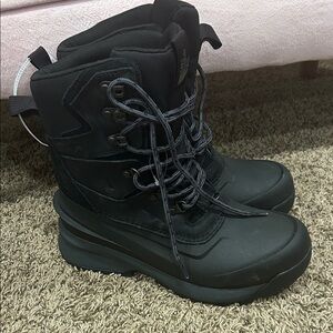 The North Face Men's Black Snow Boots